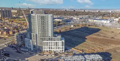 Condo Apartment in Brampton