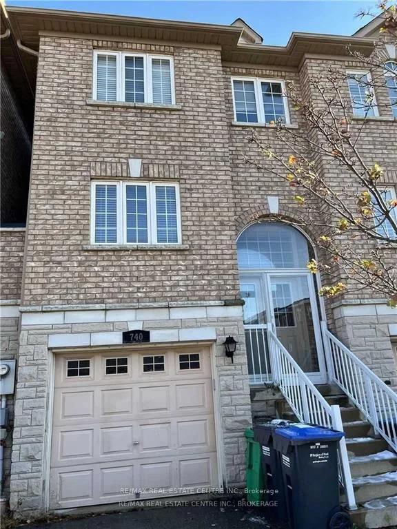 740 States Street, Mississauga, On L5r 0b6