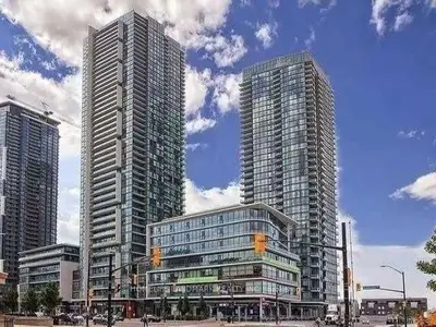 Condo Apartment in Mississauga