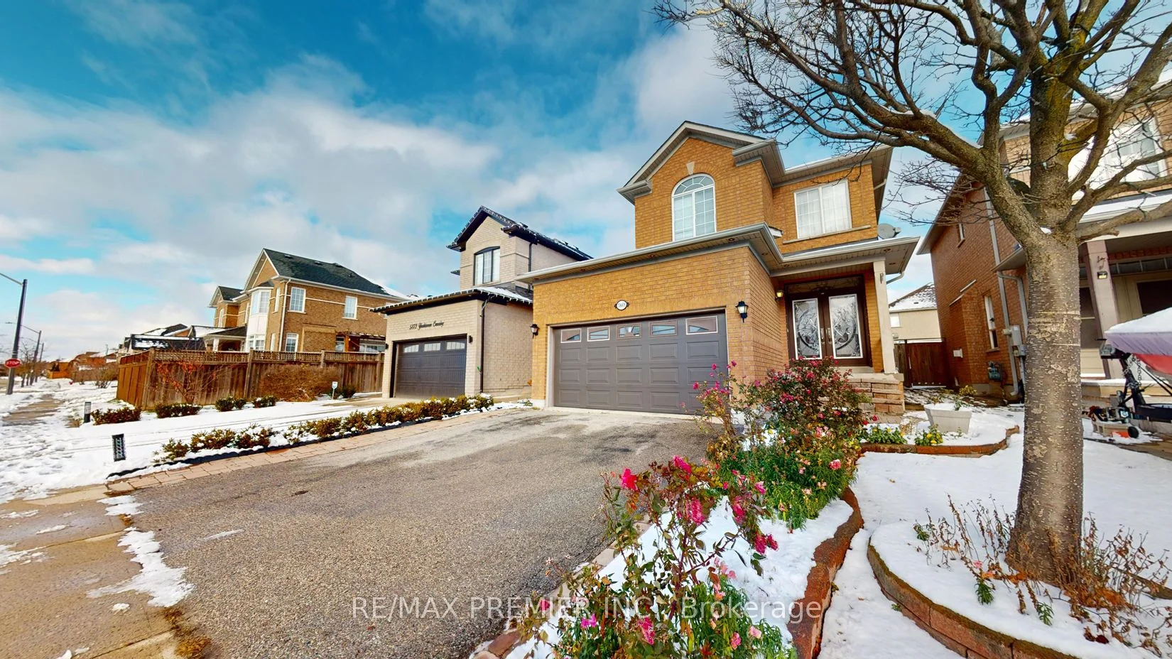 5869 Yachtsman Crossing, Mississauga, On, L5m 6p1