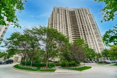 Condo Apartment in Toronto