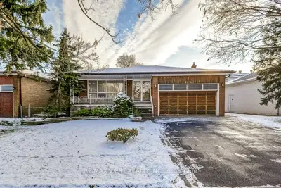 Detached in Mississauga