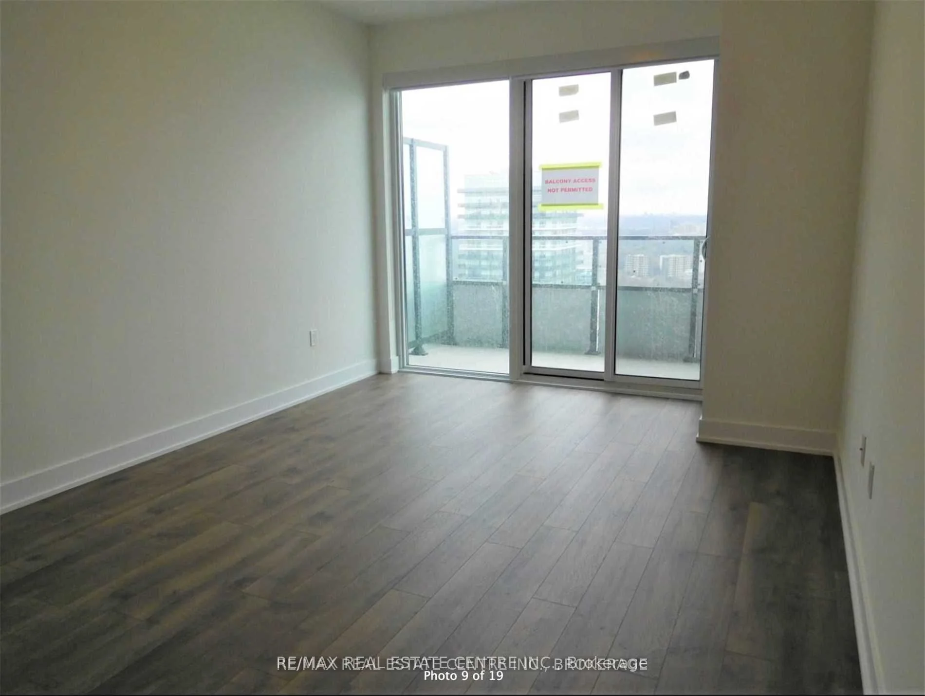 20 Shore Breeze Drive 4804, Toronto W06, ON M8V 0C7