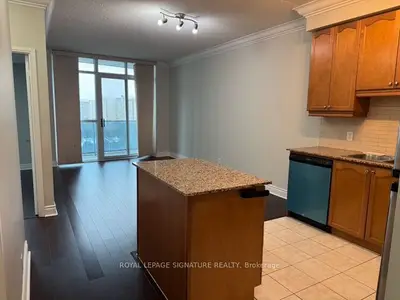 Condo Apartment in Mississauga