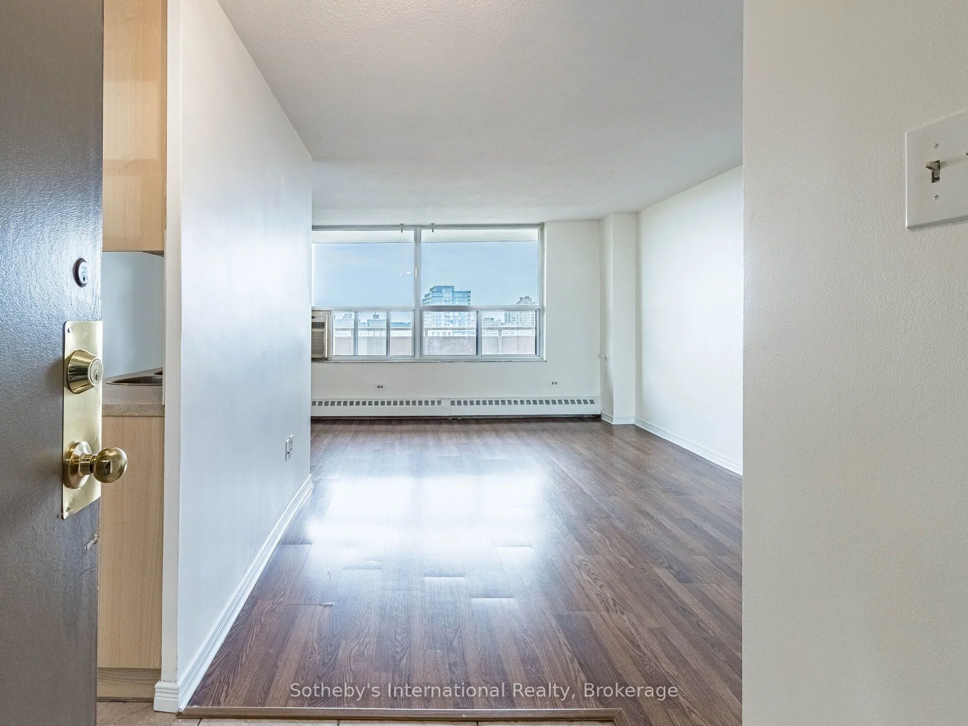 Condo Apartment in Mississauga