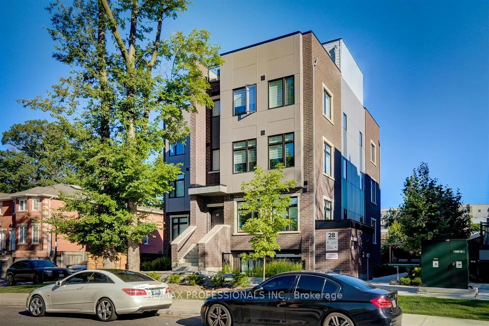 66 Long Branch Avenue 20, Toronto W06, On M8w 1k3