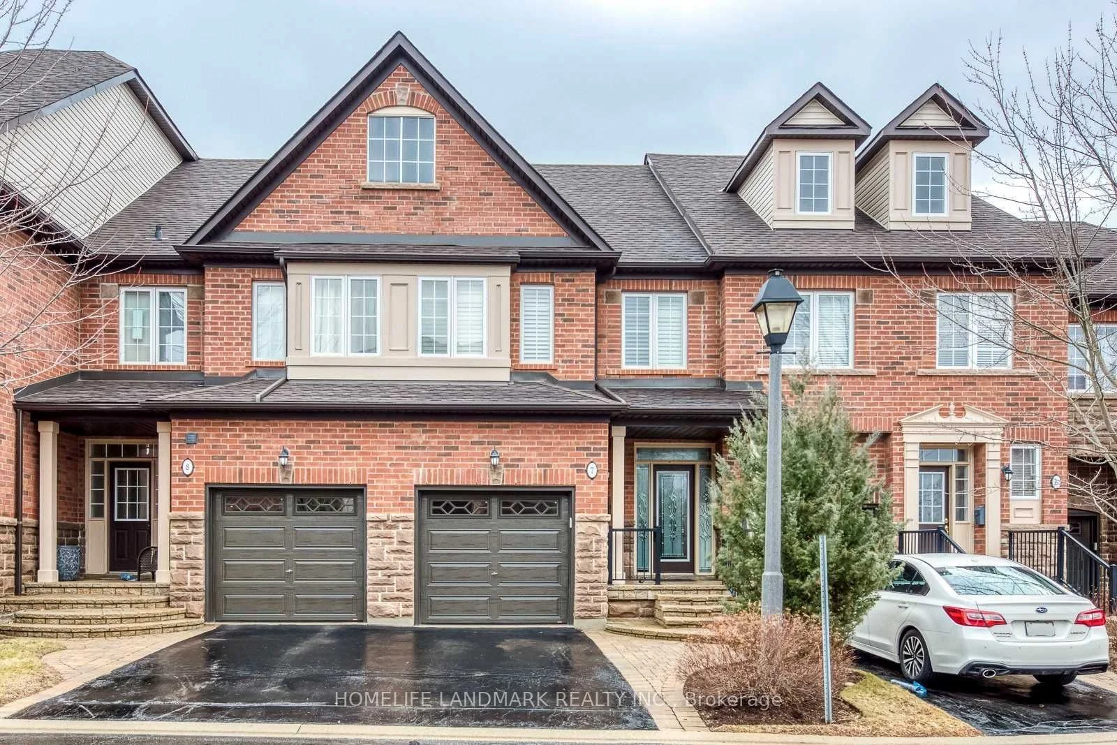 300 Ravineview Way S 7, Oakville, On L6h 7j1