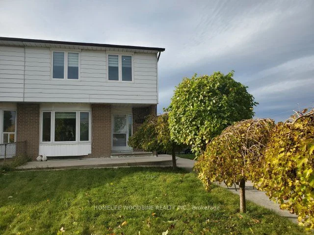 Semi-Detached in Mississauga