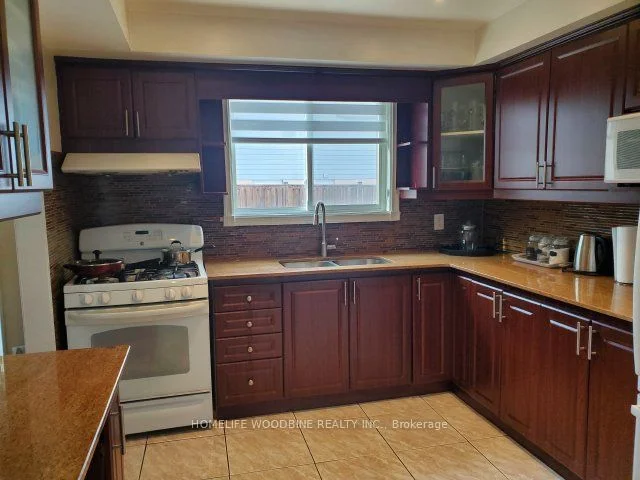 3141 Harold Sheard Drive, Mississauga, ON L4T 1V4