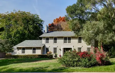 Detached in Oakville