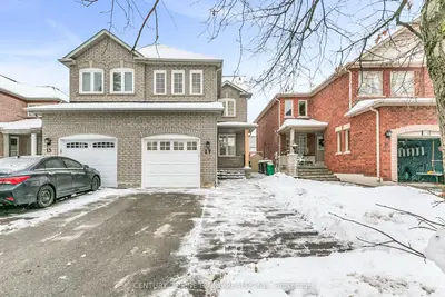 Semi-Detached in Caledon