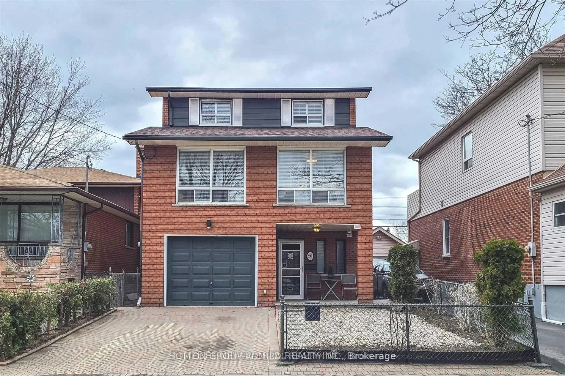 20 Rothsay Avenue Bsmt, Toronto W07, On M8z 4m1