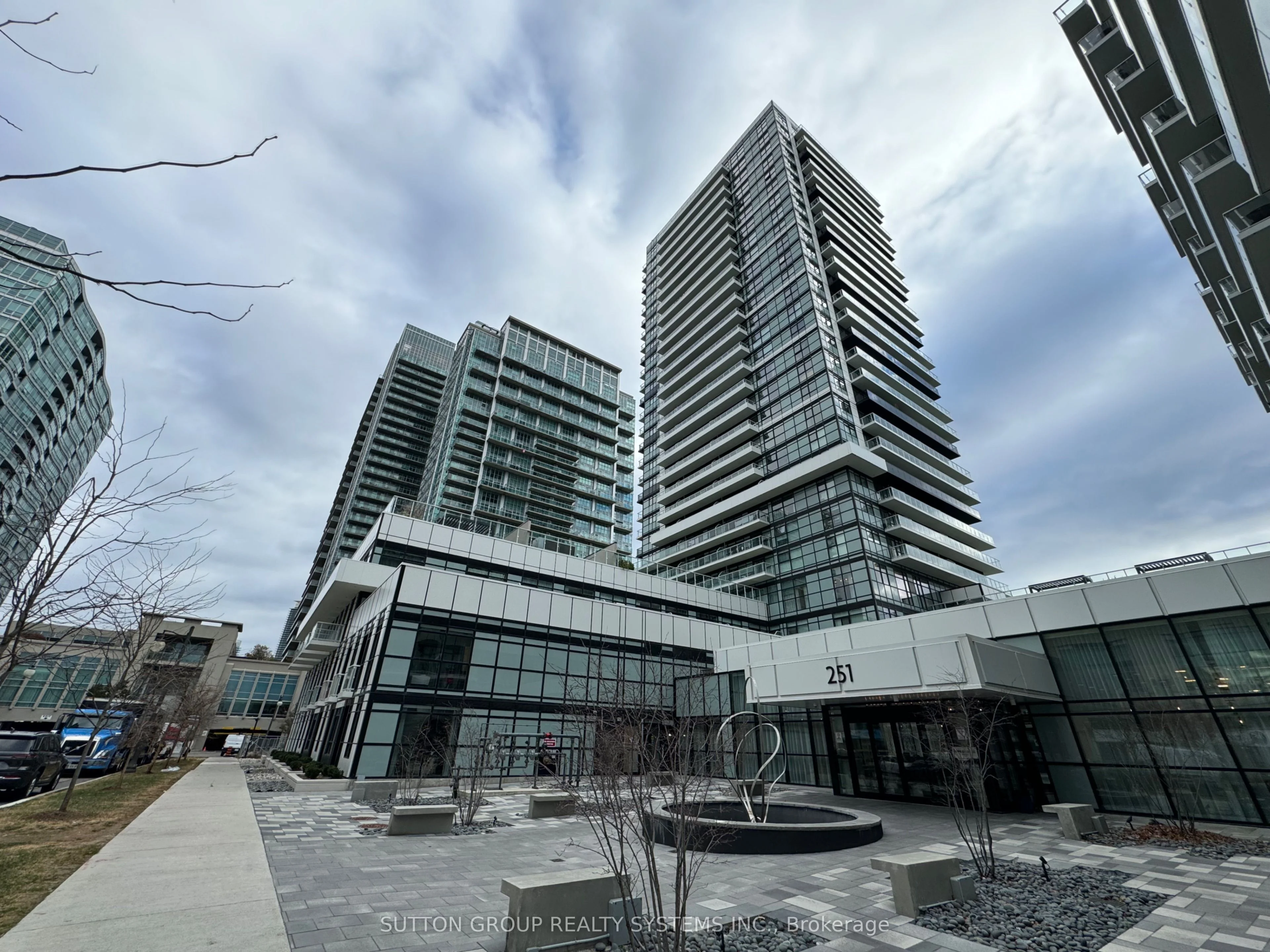 Condo Apartment in Toronto