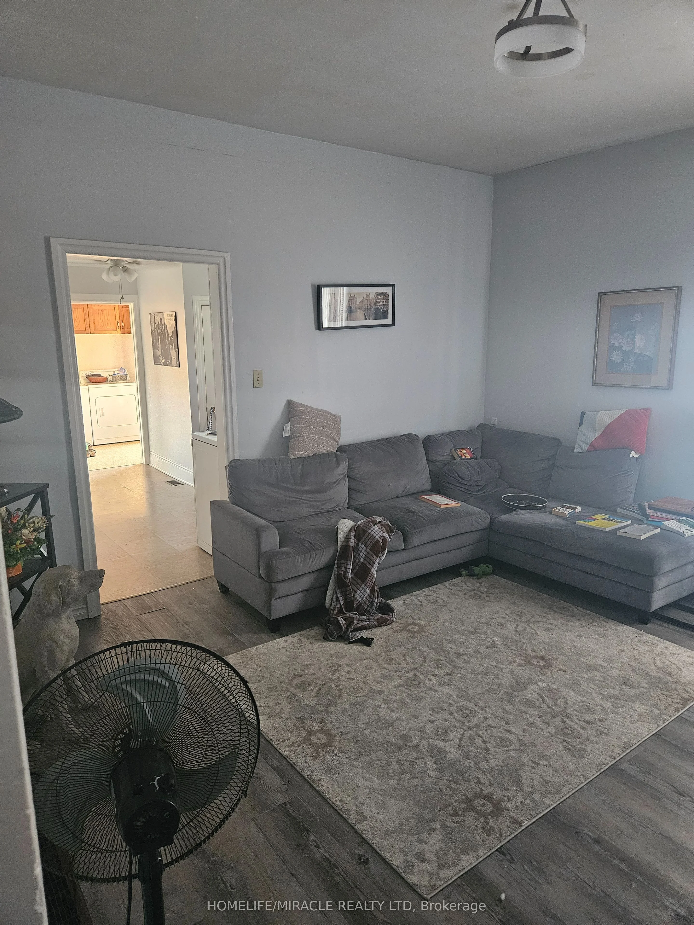 24 Main Street N, Halton Hills, ON L7G 3G8