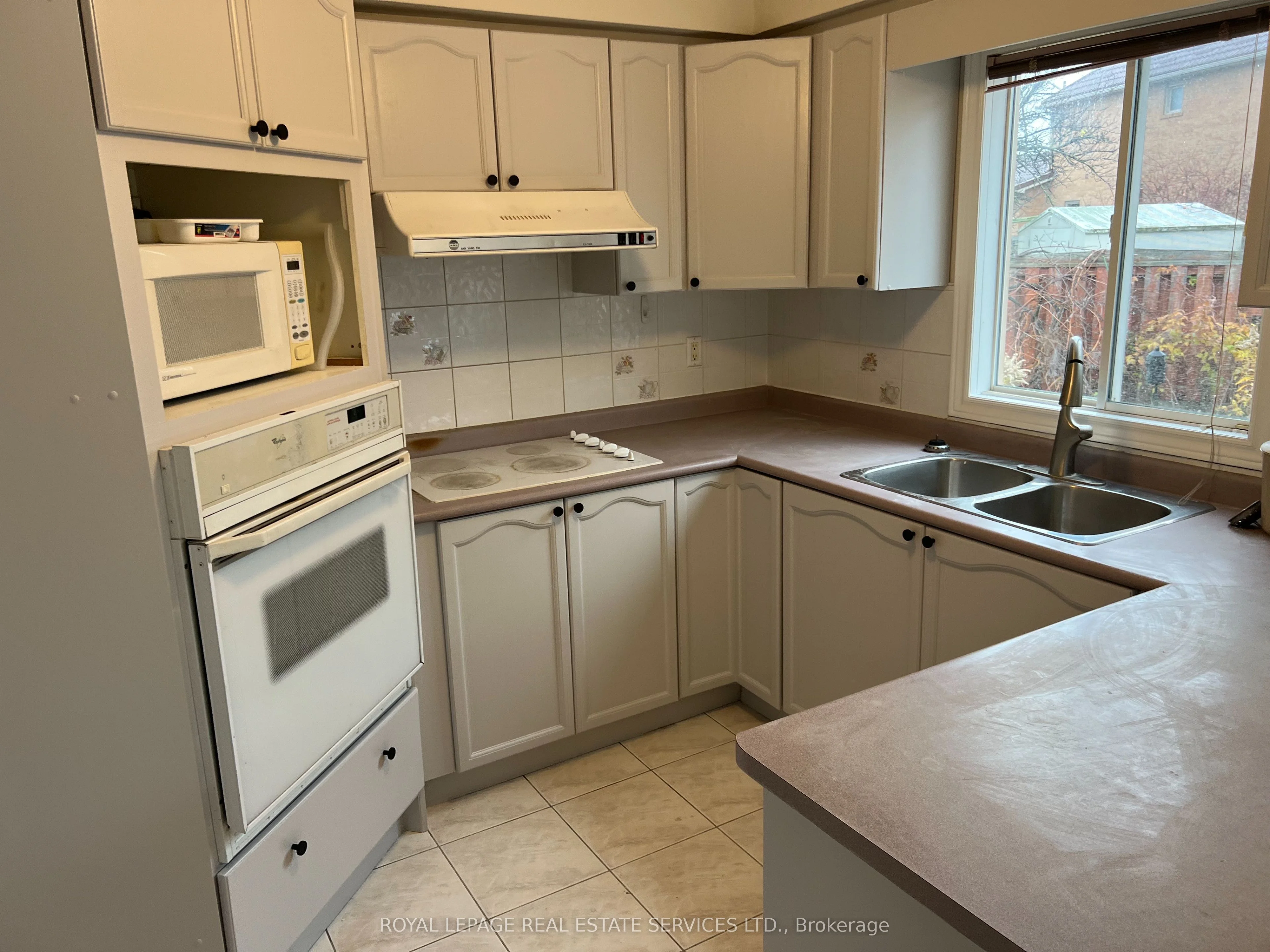 5162 Timbermill Court S Upper, Mississauga, ON L5V 2B8