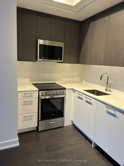 Condo Apartment in Brampton