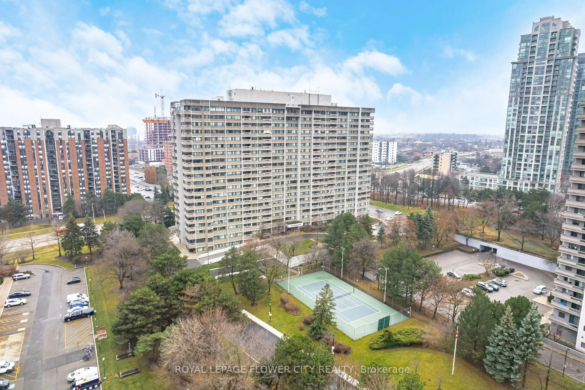 Condo Apartment in Mississauga