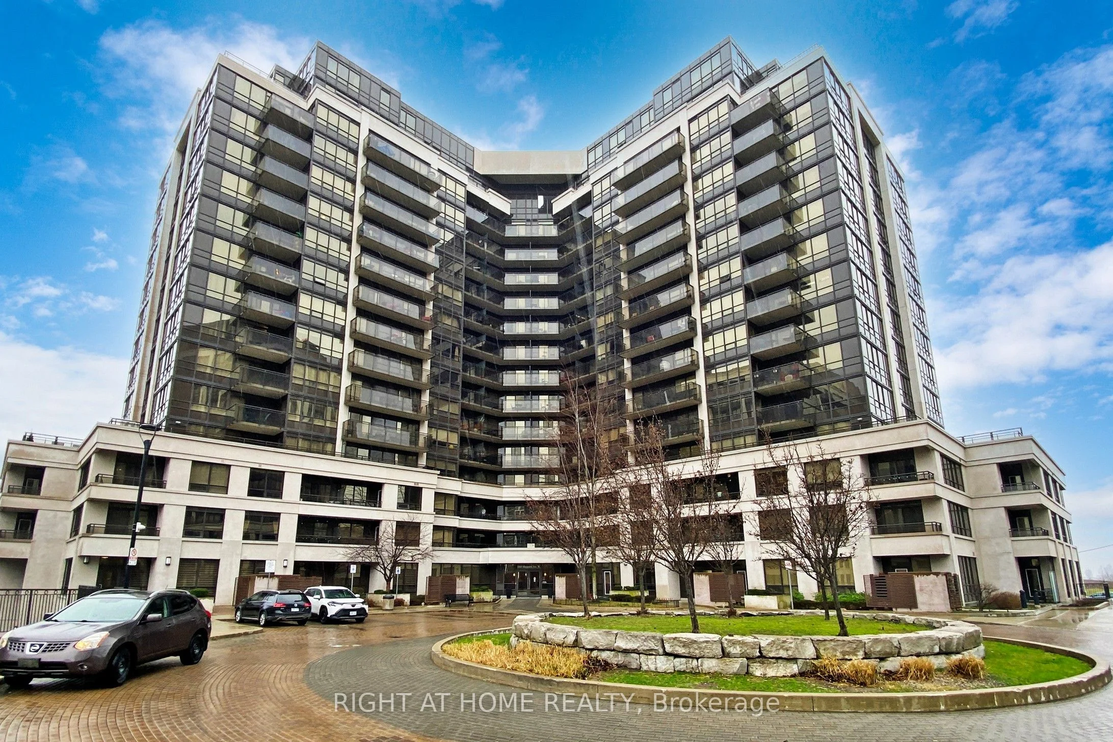 1060 Sheppard Avenue W 212, Toronto W05, On M3j 0g7