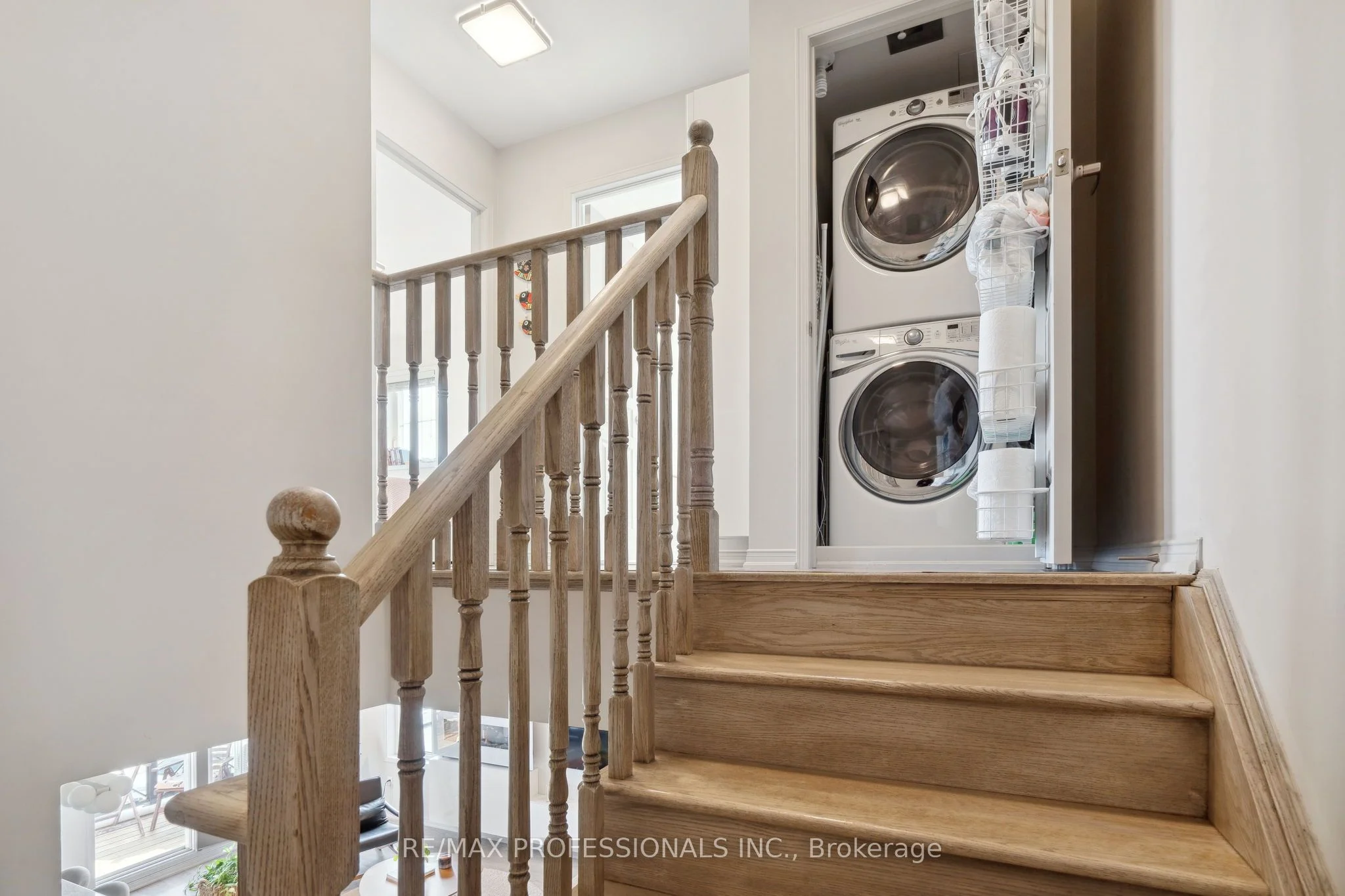 2450 Post Road 8, Oakville, ON L6H 0J2