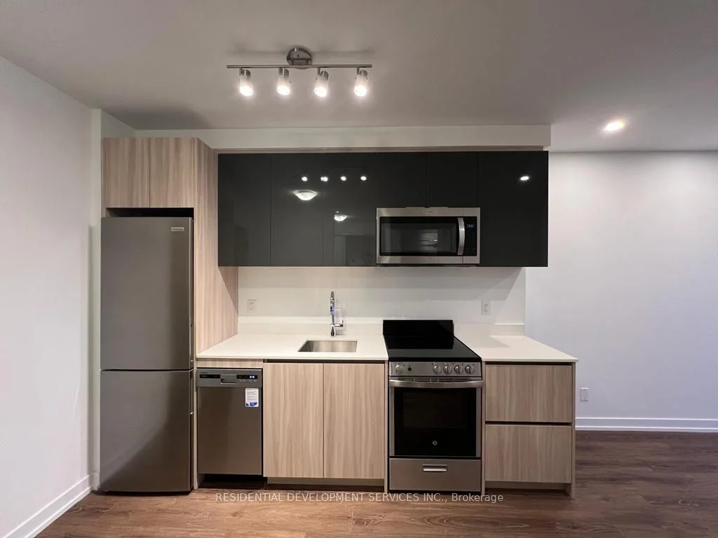 3100 Keele Street 512, Toronto W05, On M3m 0e1