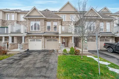 Att/Row/Townhouse in Halton Hills