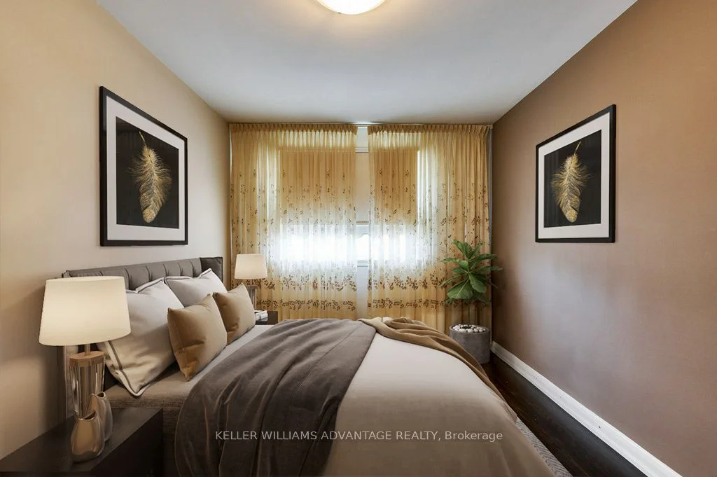 576 Alliance Avenue A, Toronto W03, ON M6N 2J5