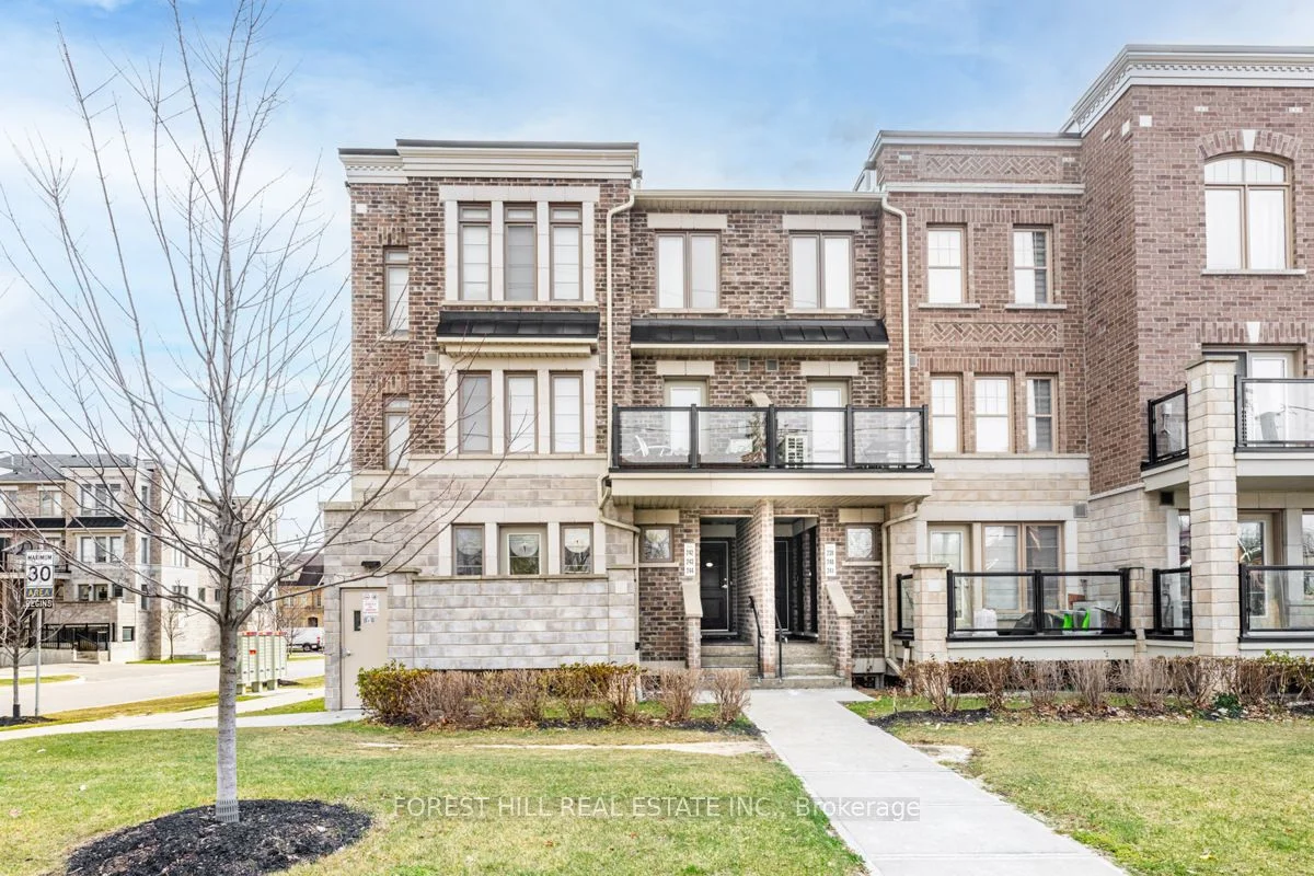 Condo Townhouse in Toronto