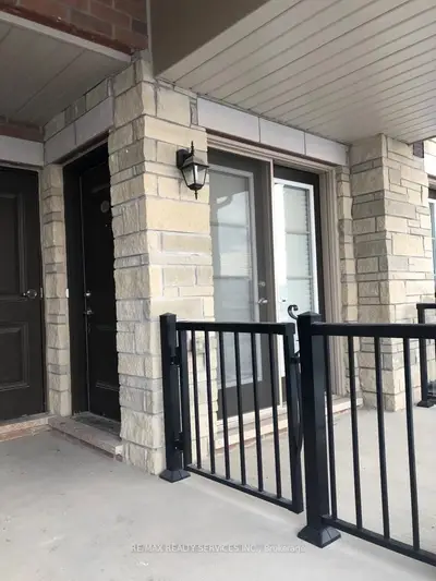 Condo Townhouse in Brampton
