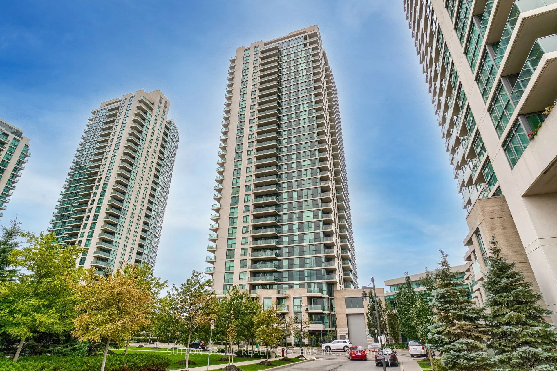Condo Apartment in Toronto