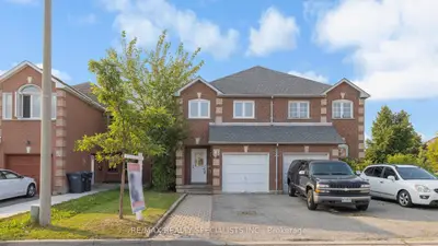 Semi-Detached in Brampton