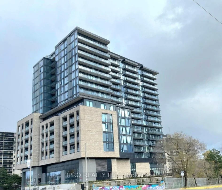 86 Dundas Street E 426, Mississauga, On L5a 0b1