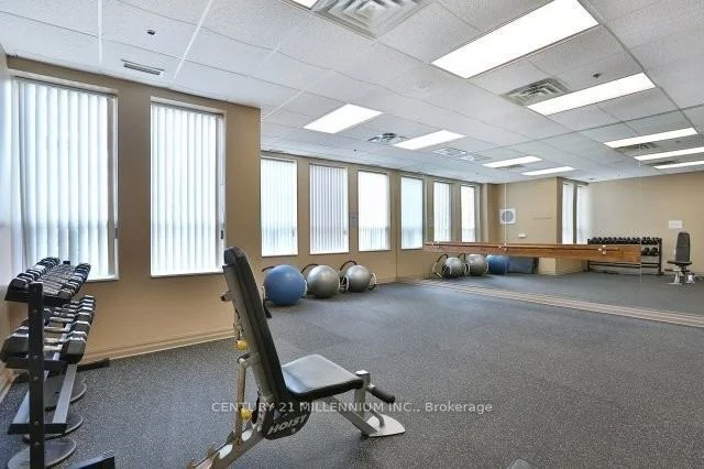 4900 Glen Erin Drive 201, Mississauga, ON L5M 7S2