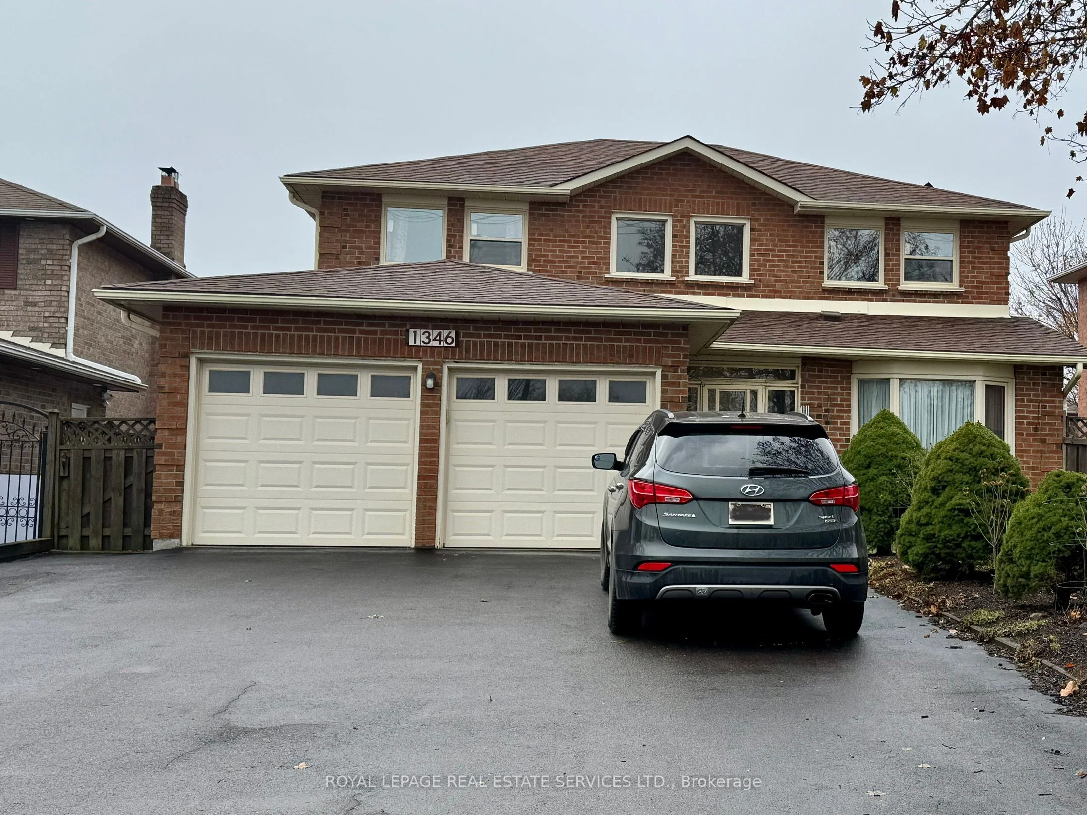 Lower Level in Mississauga