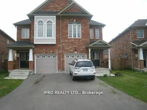 Semi-Detached in Mississauga