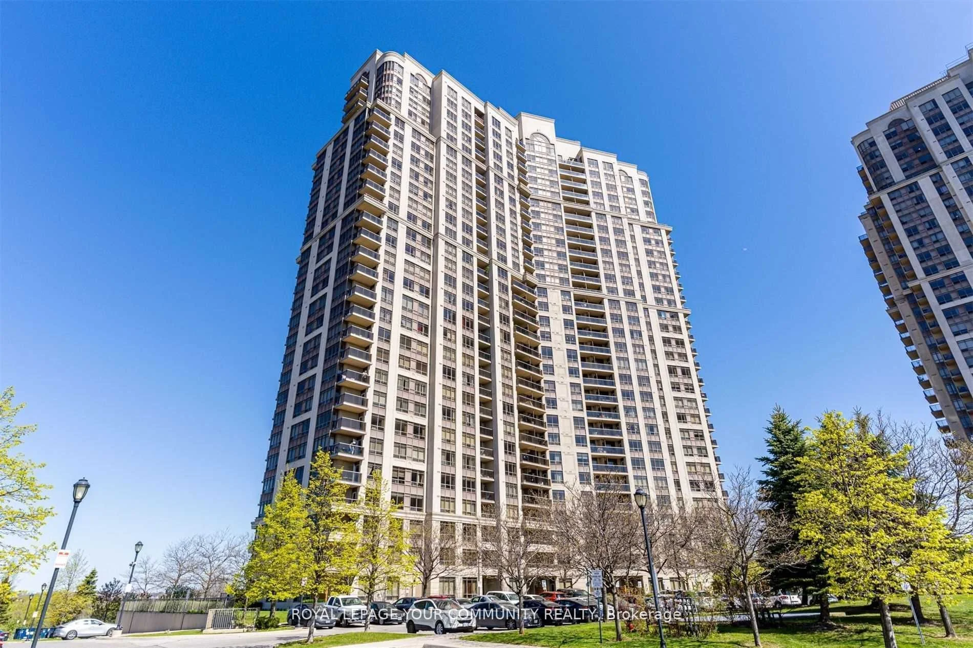 Condo Apartment in Toronto