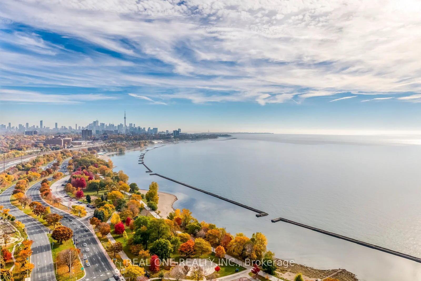 1926 Lakeshore Boulevard W 1809, Toronto W01, On M5s 0b1