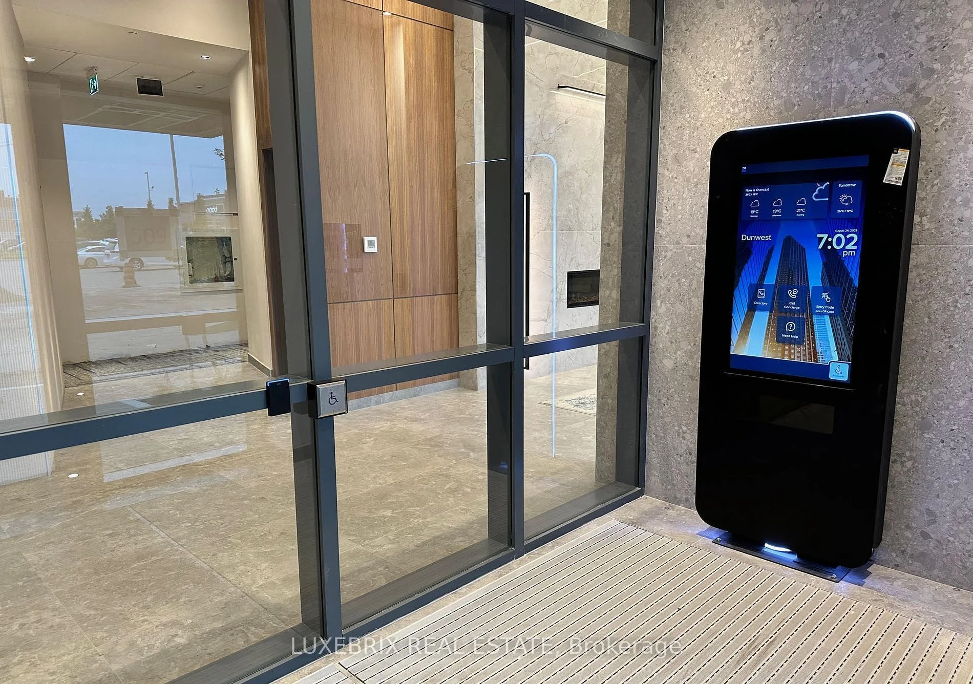 Condo Apartment in Oakville