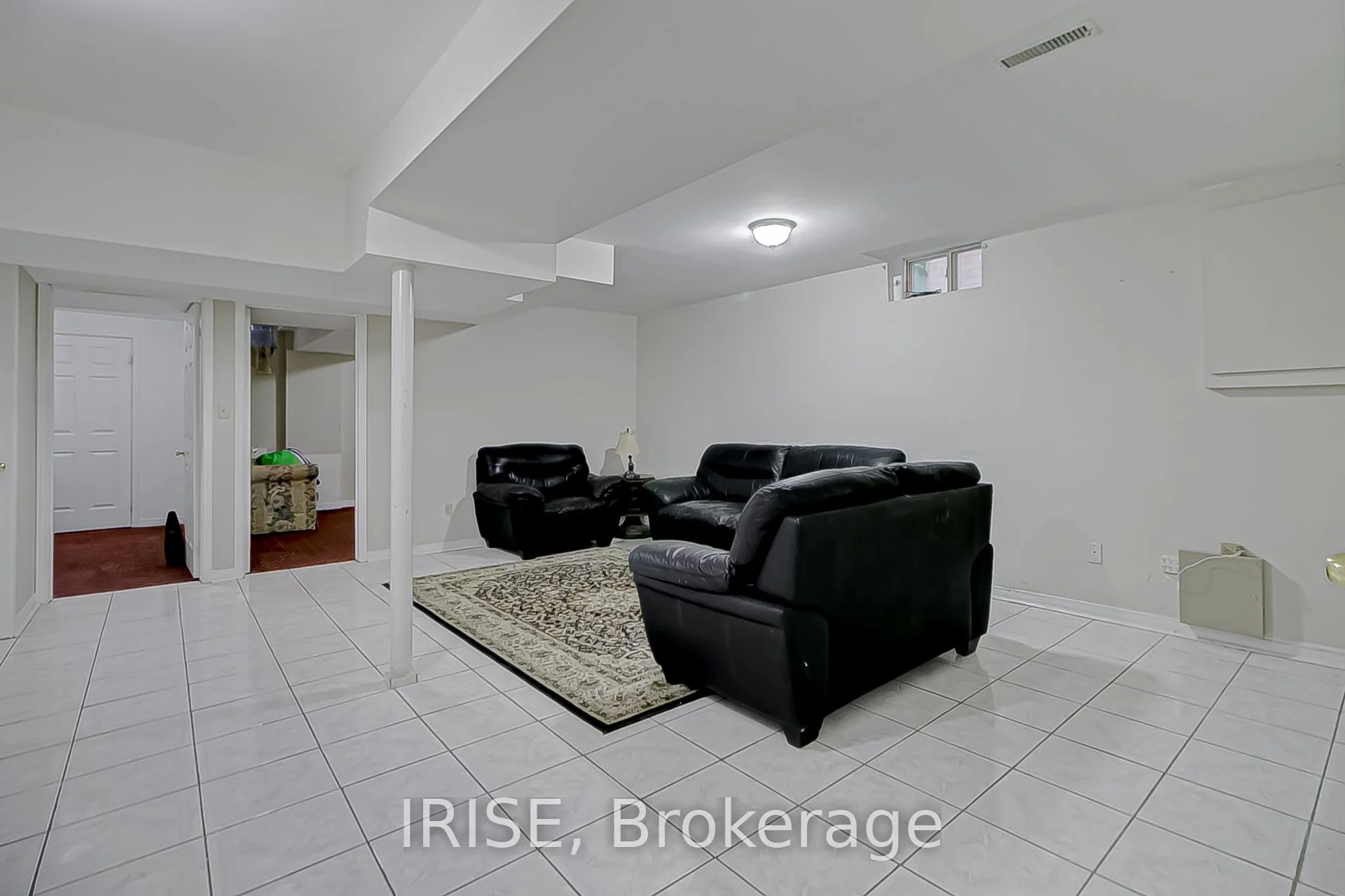 5988 Cherrywood Place Bsmt, Mississauga, On L5m 4z6