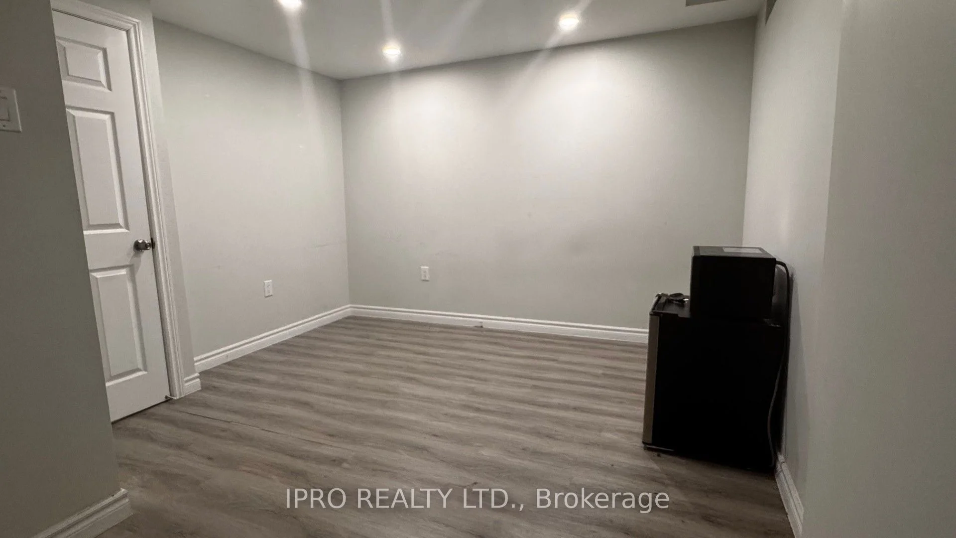 5525 Palmerston Crescent 5, Mississauga, ON L5M 6C7