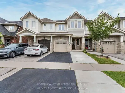 Att/Row/Townhouse in Caledon