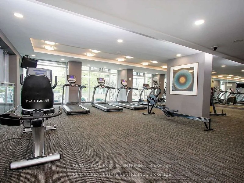223 Webb Drive 2512, Mississauga, ON L5B 0E8