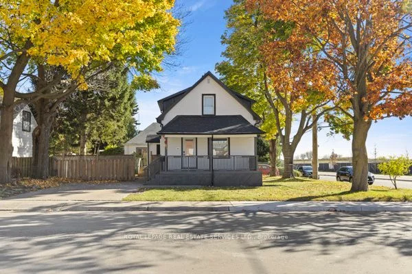 63 Port Street W Lower, Mississauga, On L5h 1e2
