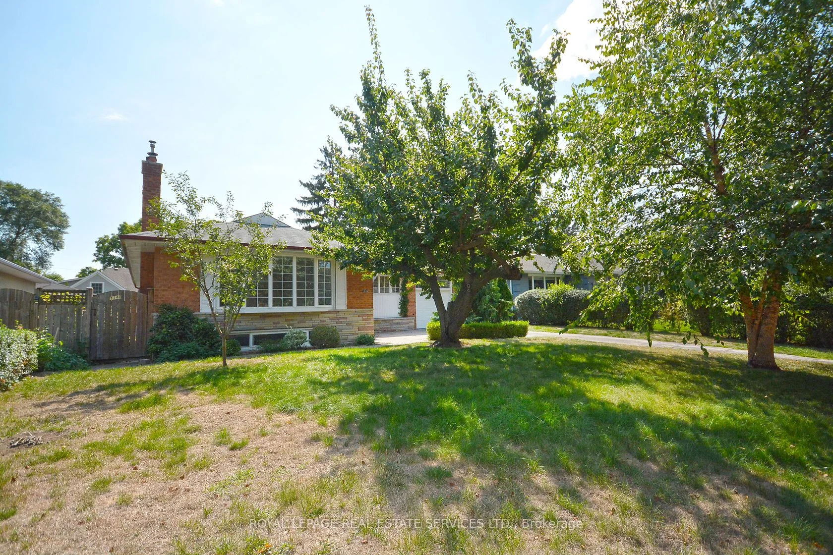 1144 Sarta Road Lower, Oakville, On L6l 2p2