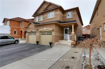 Semi-Detached in Brampton