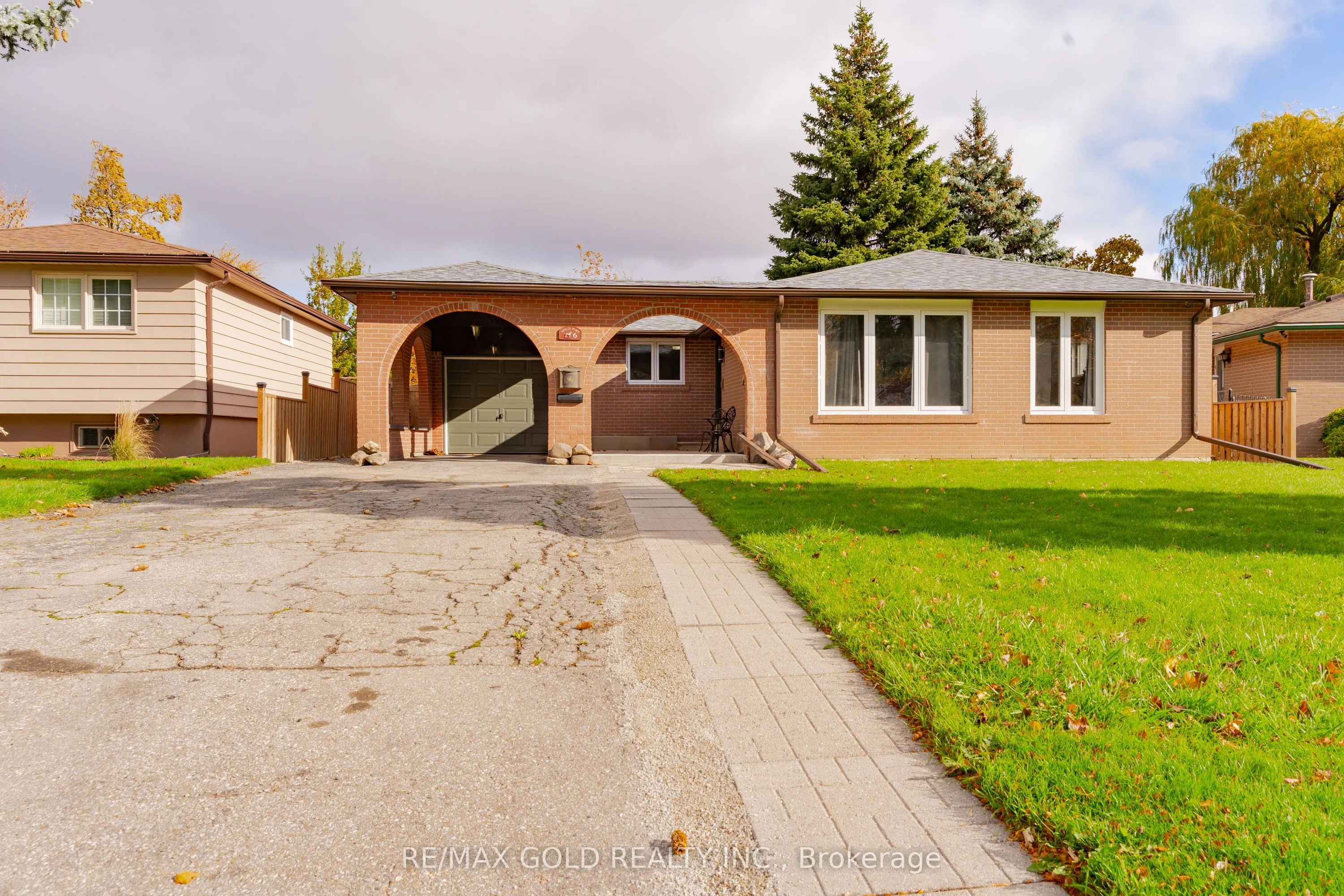 Detached in Brampton