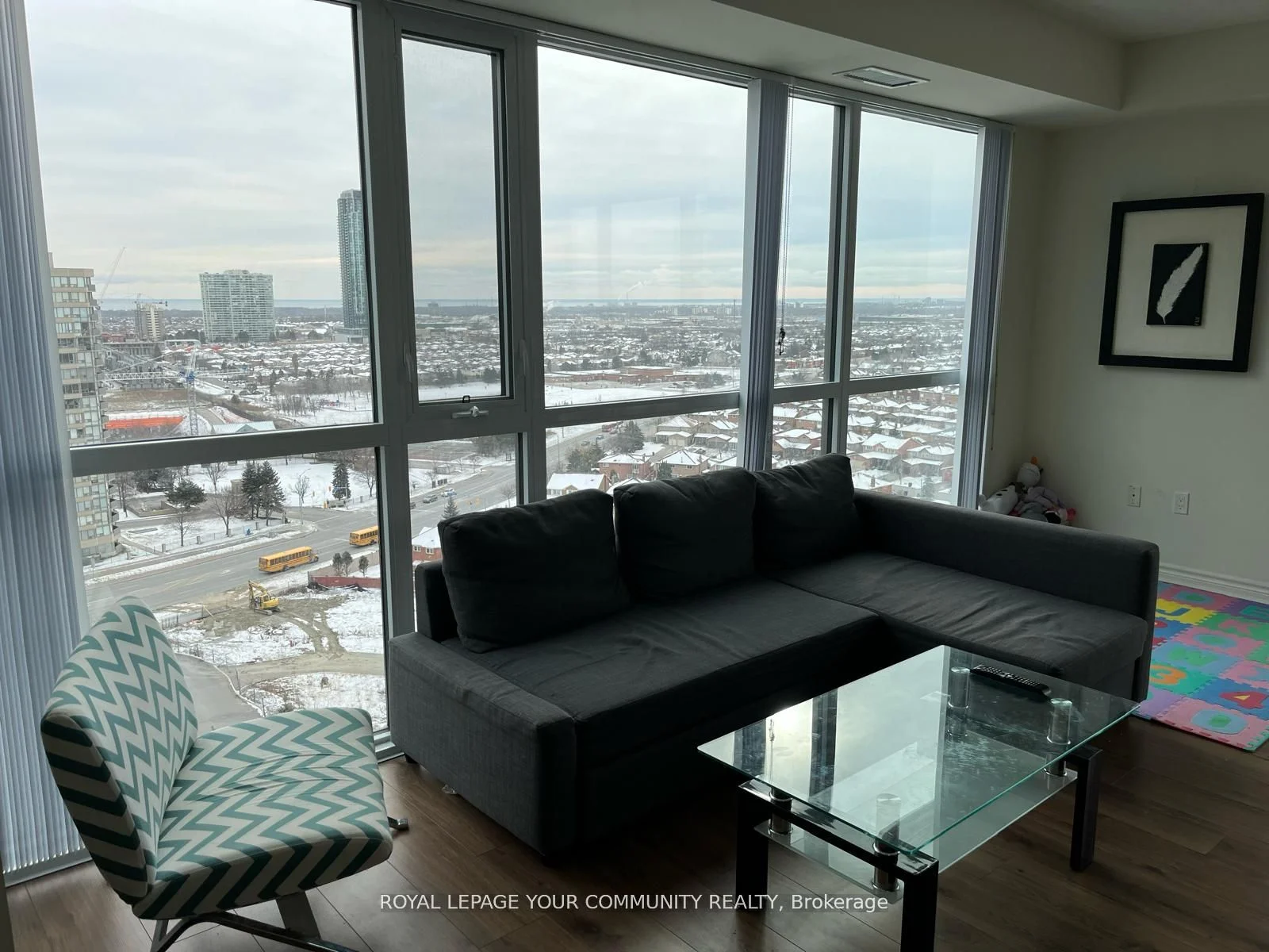 349 Rathburn Road W 1815, Mississauga, On L5b 0g9