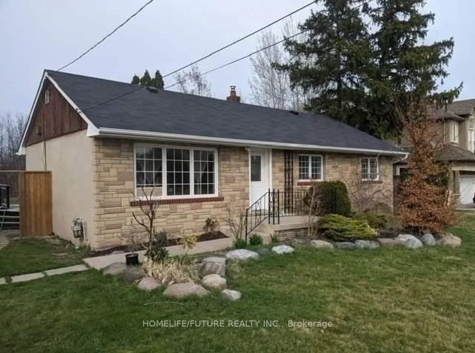 1561 Indian Grove, Mississauga, ON L5H 2S5