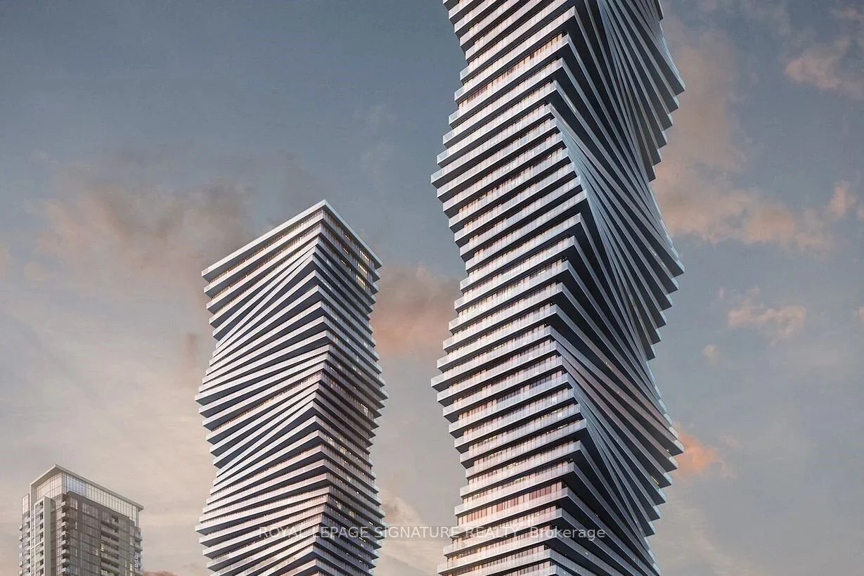 Condo Apartment in Mississauga