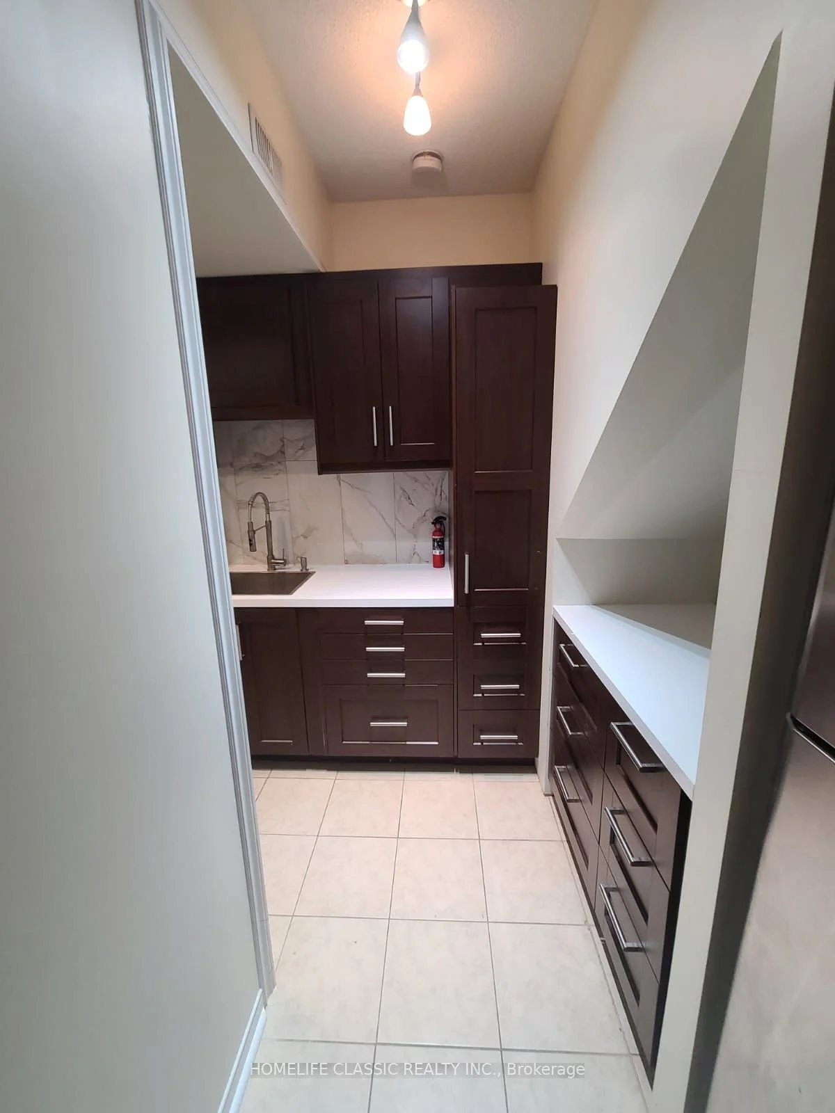 3215 Thomas Street 5, Mississauga, ON L5M 0M1