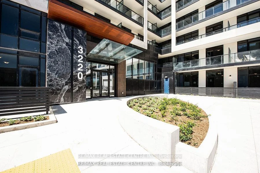 3220 William Coltson Avenue 1112, Oakville, On L6h 7x9